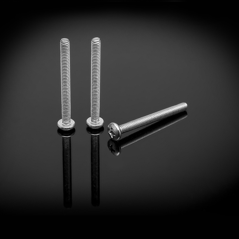 GB818 roestvrijstalen kruiskopschroef